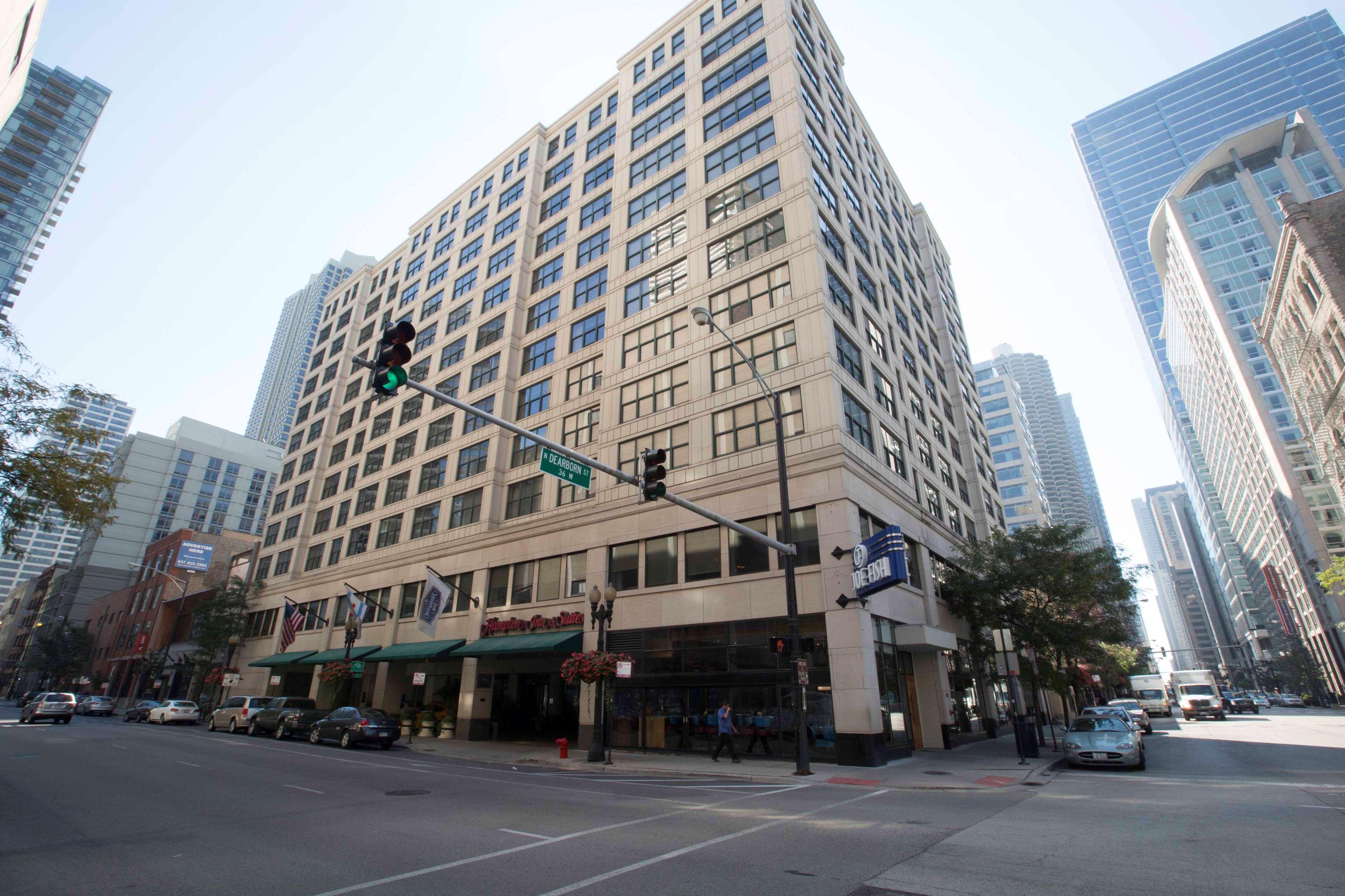 Hampton Inn & Suites Chicago-Downtown Exterior foto